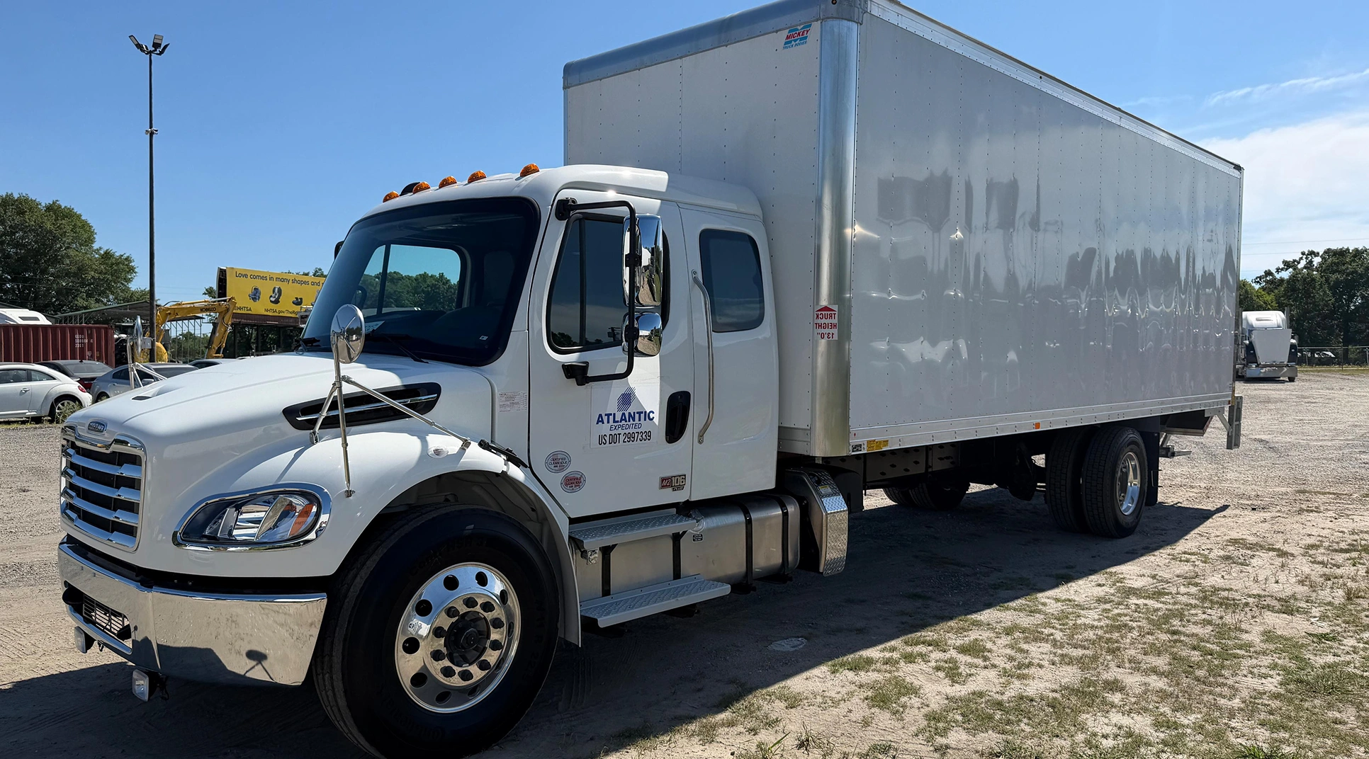 Owner operator box truck parked at the Atlantic Expedited yard
